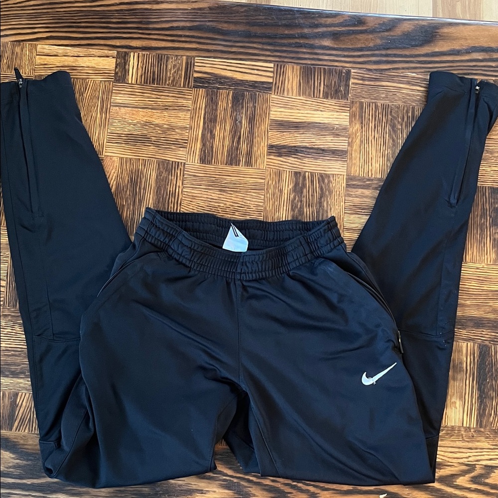 Nike Black Men’s XS Jogger Soccer Pants with Swoosh